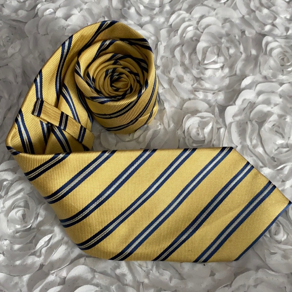 New Nautica silk tie